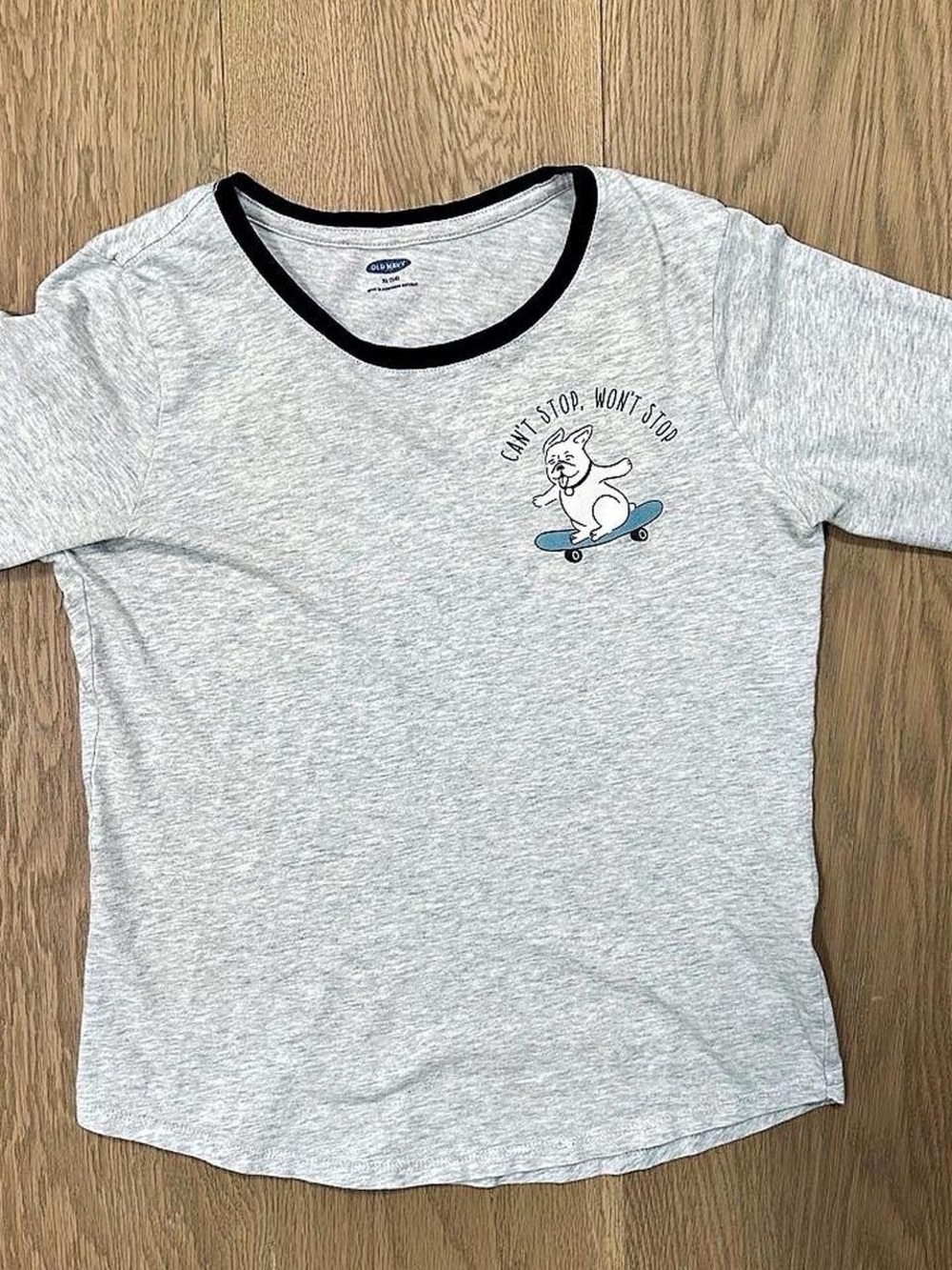 Old Navy Light Gray Tee with Black Trim and Skateboarding Cat